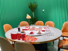 -百龙烤骨头·鲜肉烧烤·小龙虾·KTV(长春总店)