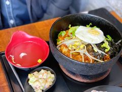 泡菜炖五花肉-米屋石锅拌饭(师大店)