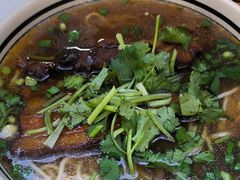 -小马牛肉面·牛骨熬制(南京博物院店)