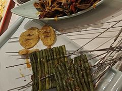 -禧香逢烧烤金牌鸡手王(繁荣路店)