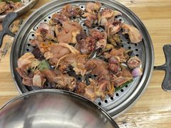 -大眼强五杯鹅·桑拿鸡煲