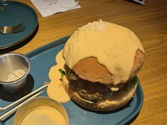 瀑布芝士汉堡-IFIF 如果花園(宽厚里店)