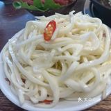 请客聚餐都很适合，有杨梅冰沙夏天的最爱，价格才9.9元