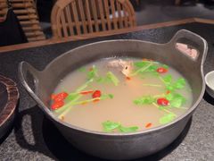 -三出山火锅(南京万象天地店)