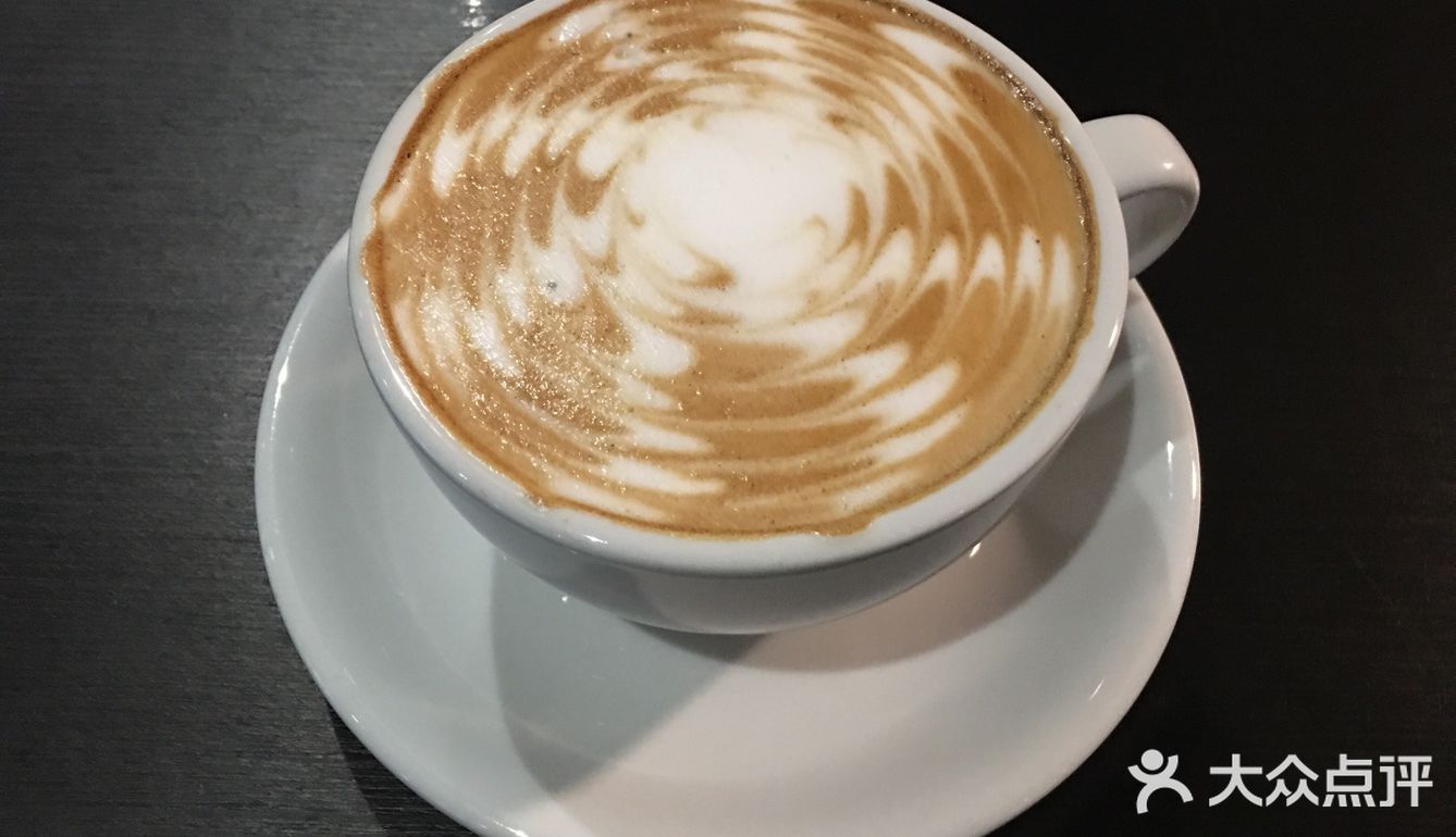 咖啡探店 「ENGINE CAFE」