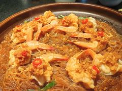 砂锅蒜蓉虾仁-赠李白·如诗的川味(余杭万达广场店)