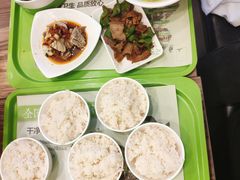 -老乡鸡(南京龙池地铁站蓝郡店)