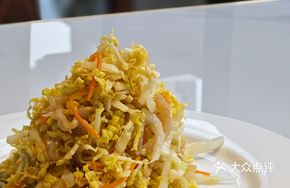 Jellyfish and Bok Choy Salad