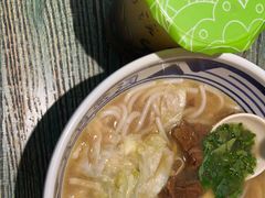 -鑫花溪牛肉米粉(东环大润发店)