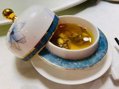 养生清炖老鸡汤-新龙船黄浦江餐饮游船官方自营店