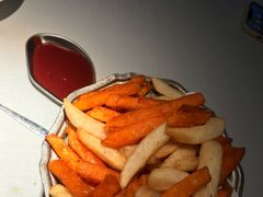 -春树下·树屋花房西餐厅(罍街AS1980店)