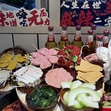 聊聊天喝喝酒好巴适 简直就是年轻人的深夜食堂