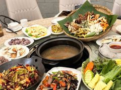 -原林野山菌火锅·炒菌(关上野生菌一条街店)