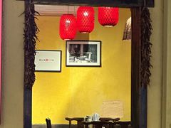 -富正毅三下锅·湘西韵味(天门山索道店)