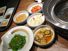 -明洞阿姨·韩式酱蟹烤肉·创意料理(三元桥店)