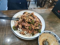 -秦韵味香辣爆肚面(钟楼店)