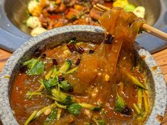 -山河屯铁锅炖鲜鹅·东北菜(开发区一店)