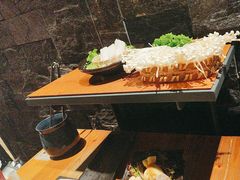 -湊湊火锅·茶憩(南京东路悦荟店)