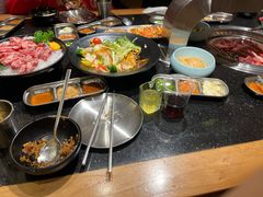 -韩烧牛中牛·甄选黑牛烤肉(黑金店)