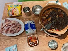-菌小白火锅(时尚天河店)