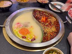 -沸炉重庆老火锅(军事博物馆店)