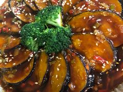 铁板茄子-清真·胖妈妈手抓餐厅(定西路长城宾馆店)