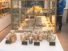 面包甜点陈列柜-美事客·面包·蛋糕·甜品(CBD店)