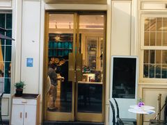 门面-PAUL LAFAYET 法式甜品(港汇广场店)