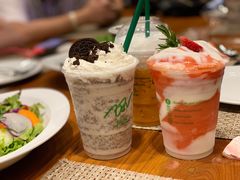 -Chom Cafe and Restaurant