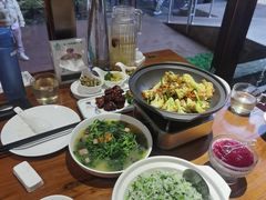 -金枝玉叶上海人家食府(三里河店)