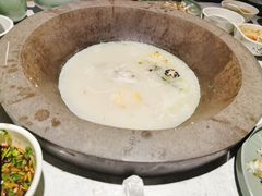 -鲜潭蒸汽石锅鱼(五道口购物中心店)