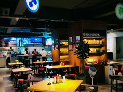 大堂-JINNS锦时 steak&pizza(浸信会礼拜堂旧址店)
