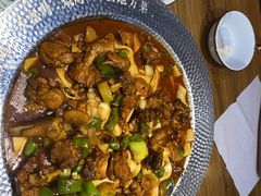 -俭寨大盘鸡·手抓肉·烧烤新疆菜(乌苏路店)