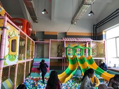 -大连铭湖国际观光牧场