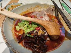 -百春原湖南牛肉粉(百联世纪店)