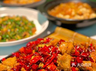 魔都探店｜川菜上海排名第一的辣子鸡