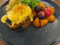 炖牛肉班尼克蛋-UPPER KITCHEN(延安路店)