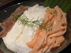-三出山火锅(南京万象天地店)