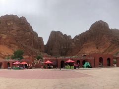 -天山神秘大峡谷