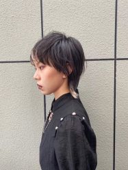 -十六番发型师事务所