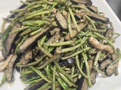 野芦蒿炒臭干-广迎居老正兴菜馆