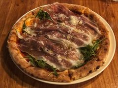 帕玛火腿芝麻叶披萨-La Tavernetta(Bar à Vin)(乌鲁木齐路店)