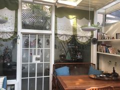 -燕庭·纯燕窝·甜品下午茶(南京西路店)