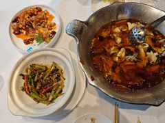 -沸腾鱼乡(知春路分店)