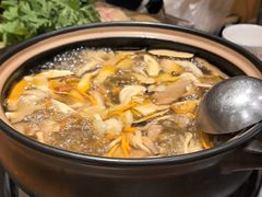 -菌之家·专业纯野生菌火锅·特色炒菌