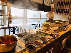 自助调料区-烟台中泽华羿铂尔曼酒店·汇·全日餐厅·高空海景自助