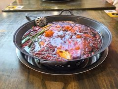 -黄潇洒老火锅(九眼桥宏济巷店)
