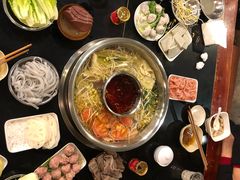 -邓莽子老火锅(中兴路总店)