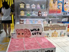 -泡泡玛特POPMART(上海环球港店)