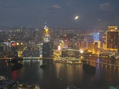 -澳门旅游塔360°旋转餐厅